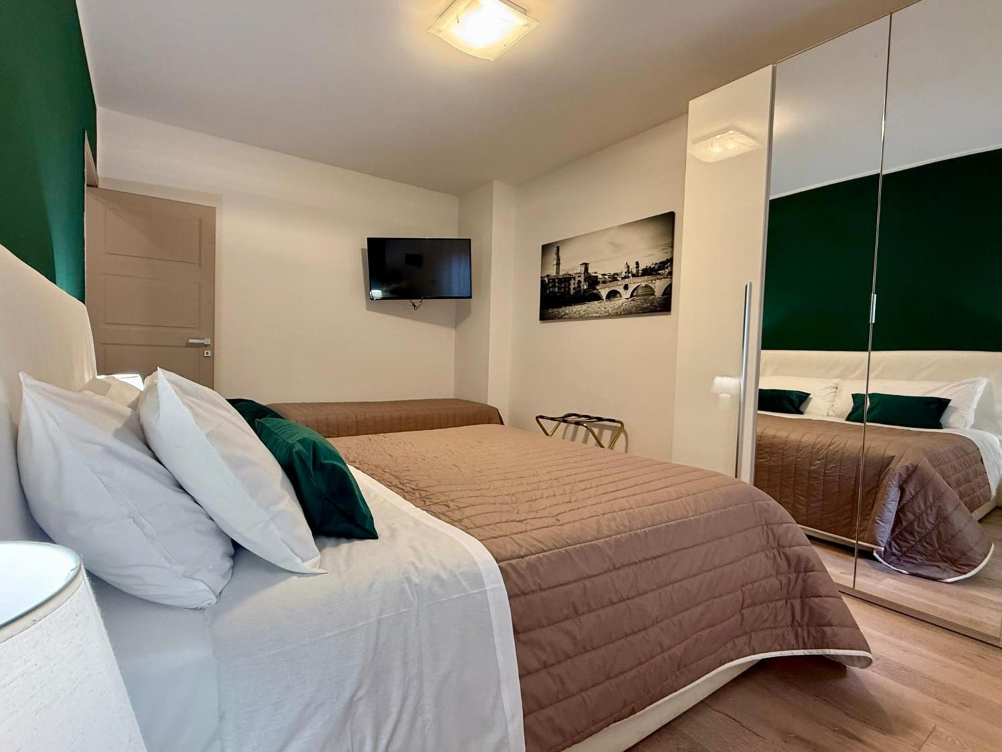 Leoncino 14 Apartment - Verona — Photos 3